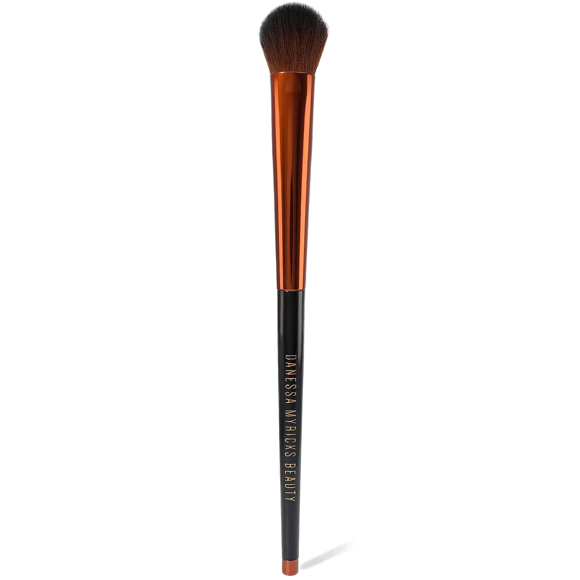 Danessa Myricks Beauty Yummy 3.0 Conceal and Sculpt Brush